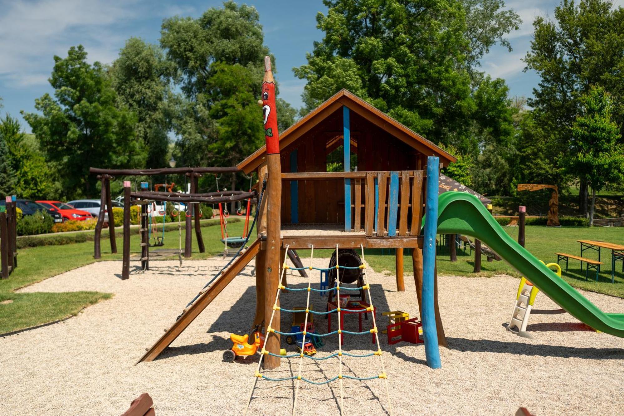Отель Hospudka Na Halde Borsice Экстерьер фото